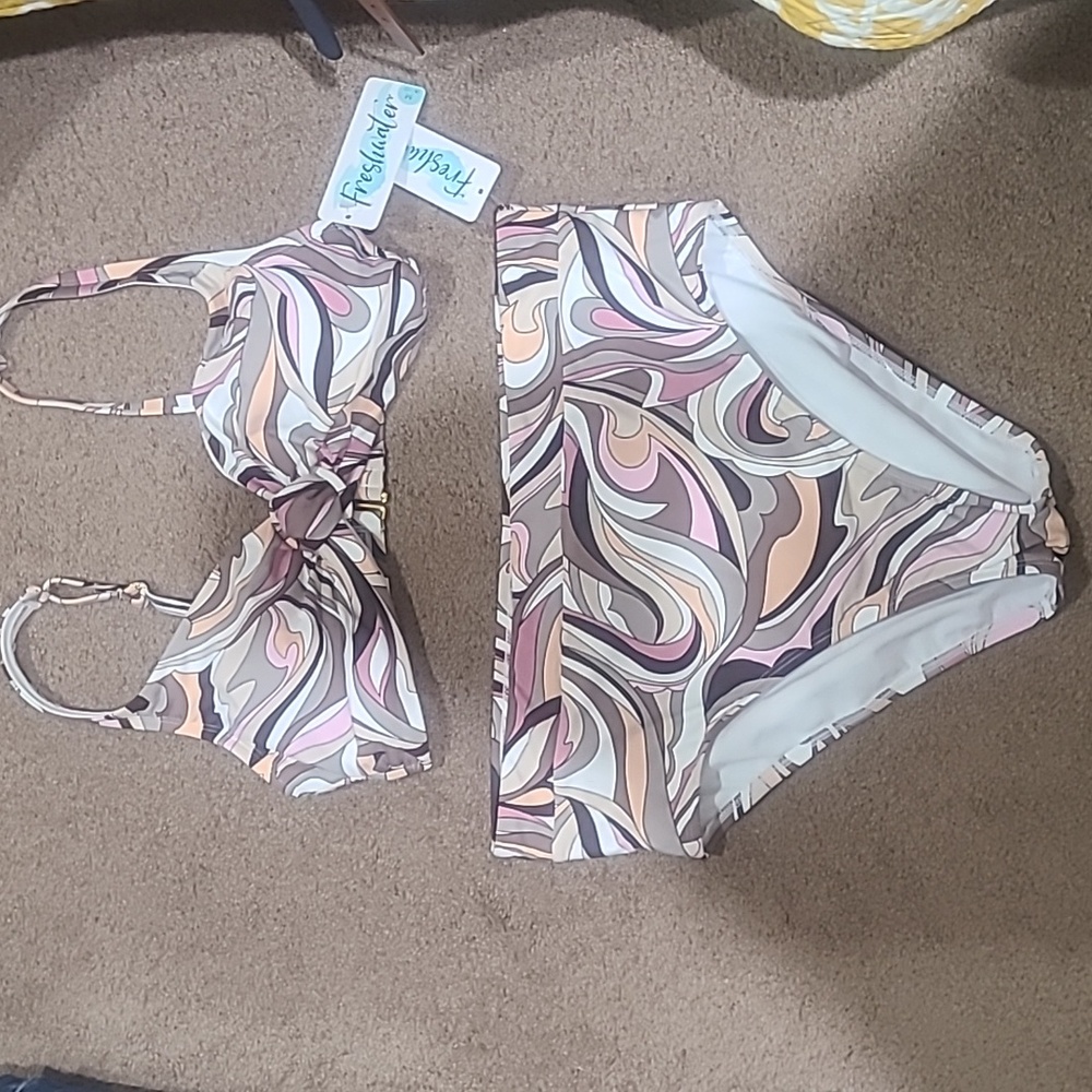NEW 2pc swimsuit set